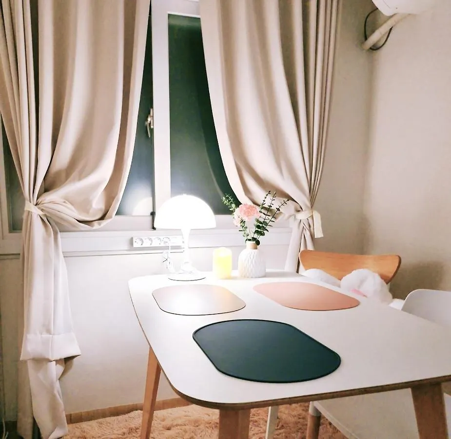 Villa You Here,Stay - 5Min To Hapjeong Station, 10Mins To Hongdae Seoul South Korea